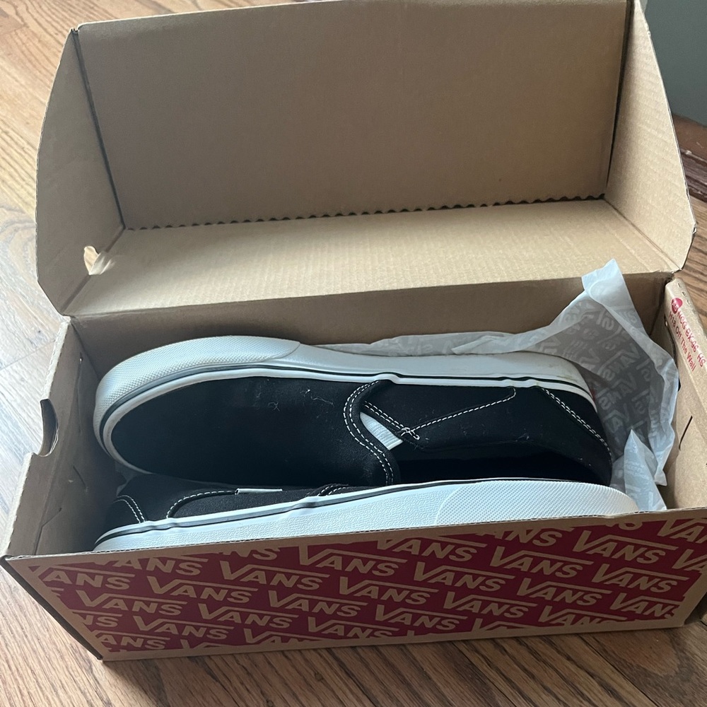 Asher black canvas Vans “off the wall”shoes